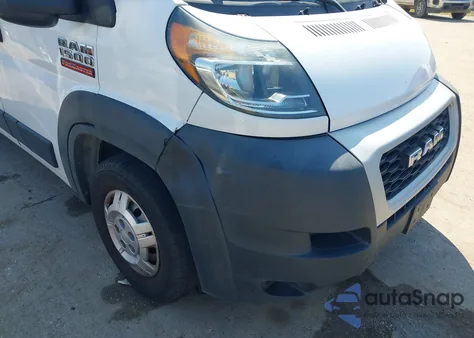 2019 Ram Promaster 1500 Low Roof 136 Wb z USA, uszkodzony, nr VIN 3C6TRVAG7KE559493